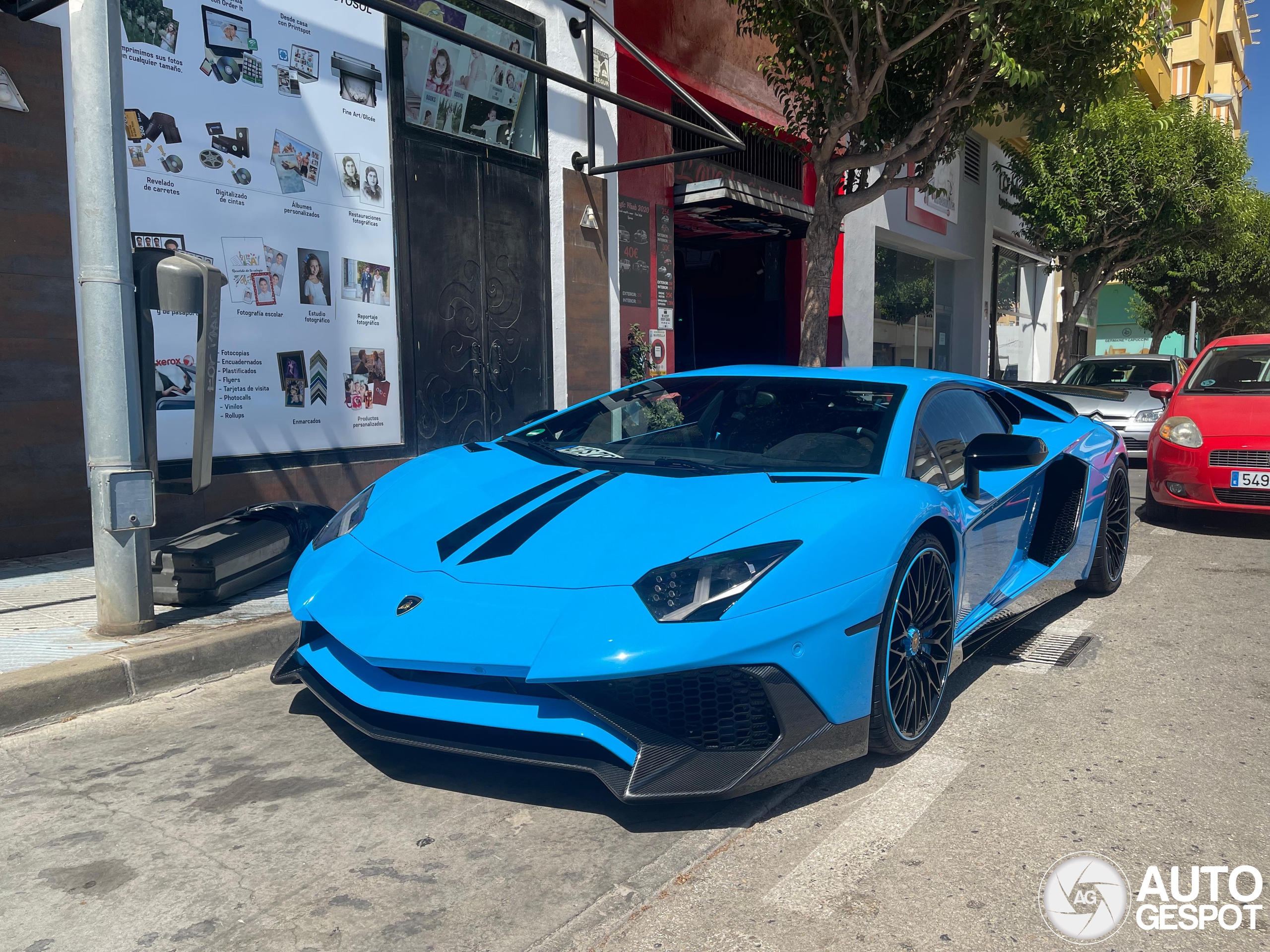 Lamborghini Aventador LP750-4 SuperVeloce