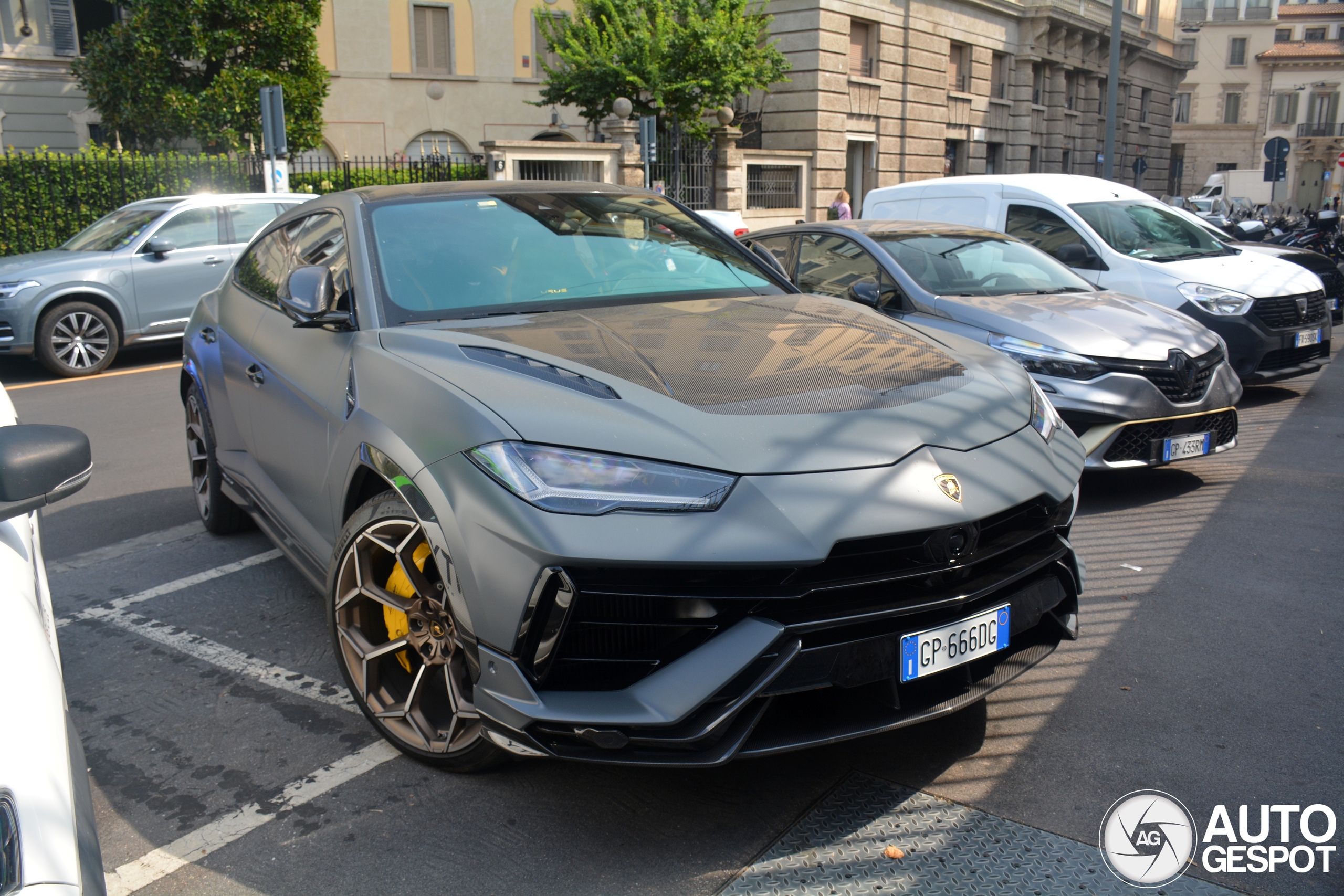 Lamborghini Urus Performante