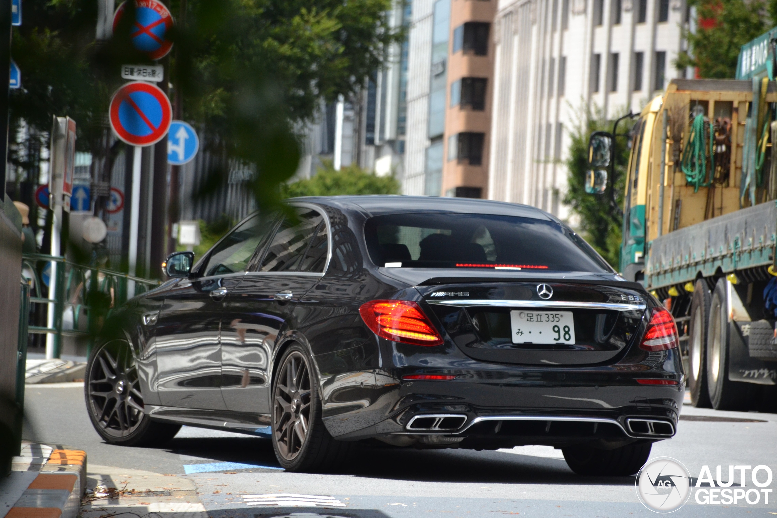 Mercedes-AMG E 63 S W213