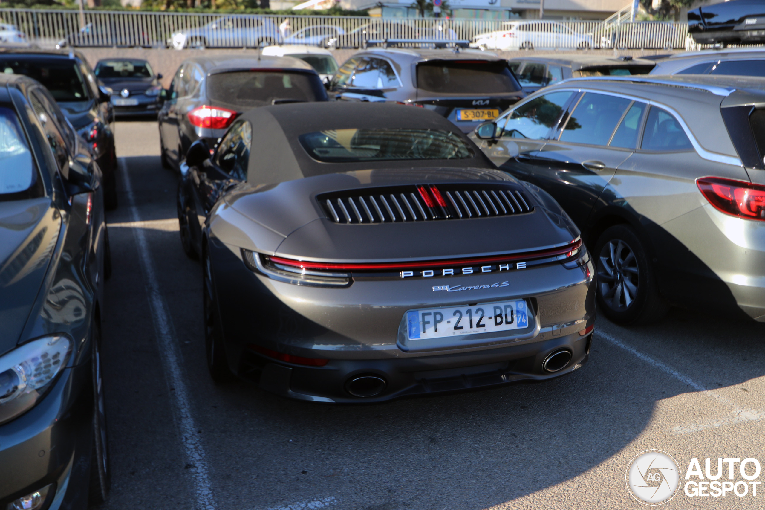 Porsche 992 Carrera 4S Cabriolet