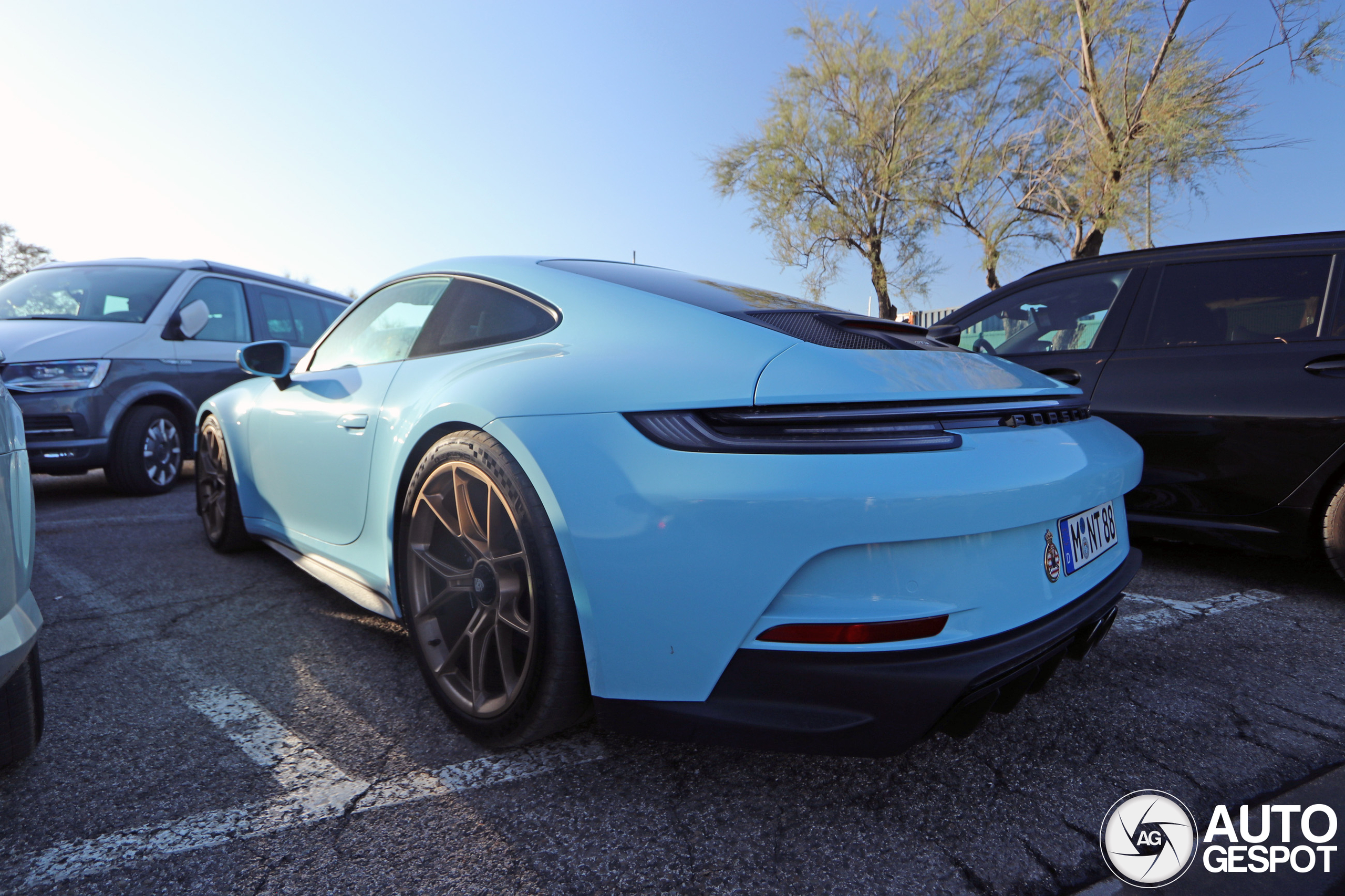 Porsche 992 GT3 Touring