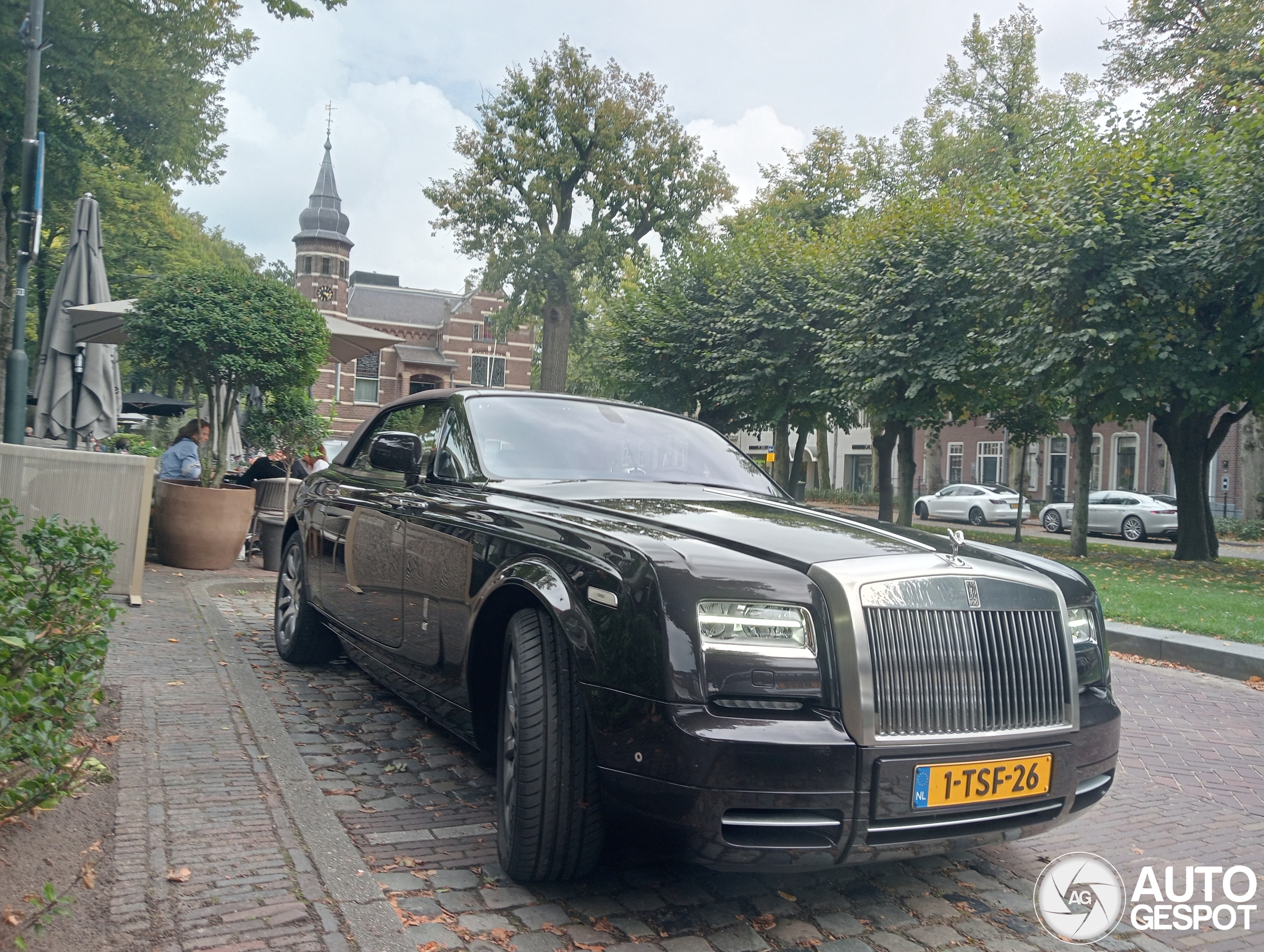 Rolls-Royce Phantom Drophead Coupé Series II