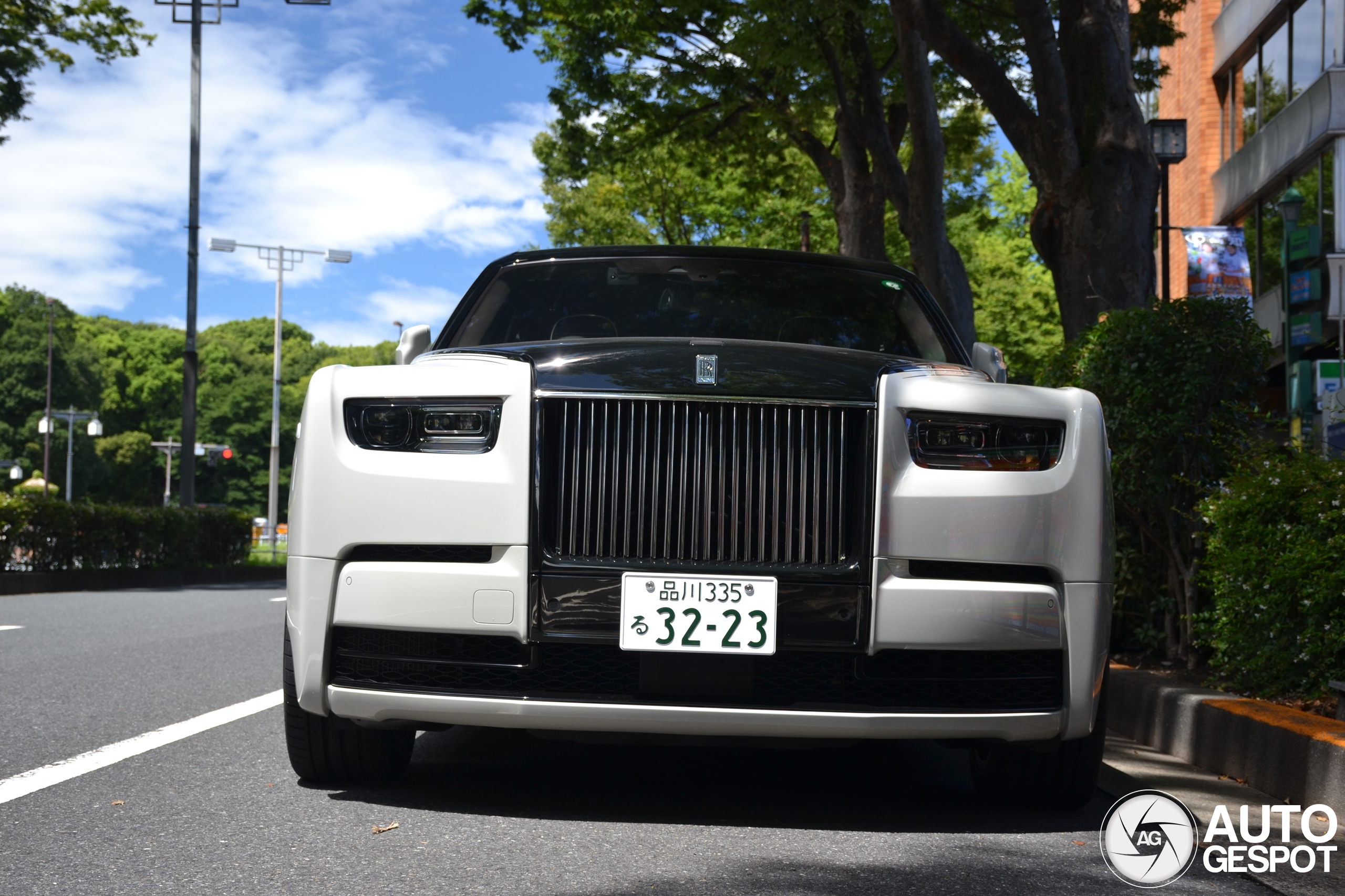 ROLLS-ROYCE PHANTOM ＩＩ Rolls-Royce Phantom VIII Series II - 04 September 2024