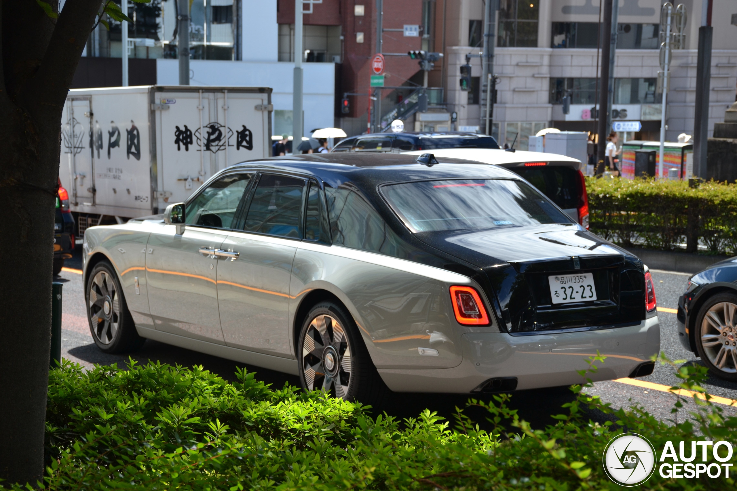 ROLLS-ROYCE PHANTOM ＩＩ Rolls-Royce Phantom VIII Series II - 02 April 2025 - Autogespot