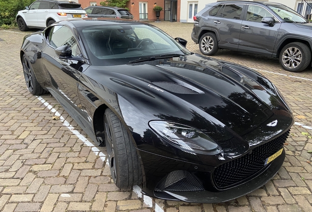 Aston Martin DBS Superleggera