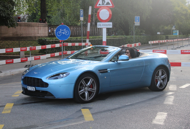 Aston Martin V8 Vantage Roadster