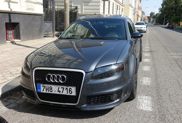 Audi RS4 Avant B7