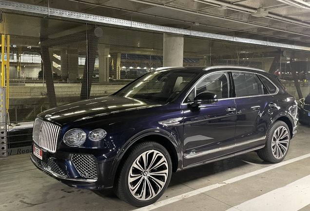 Bentley Bentayga Azure EWB