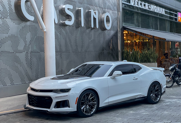 Chevrolet Camaro ZL1 2019