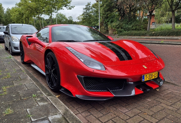 Ferrari 488 Pista