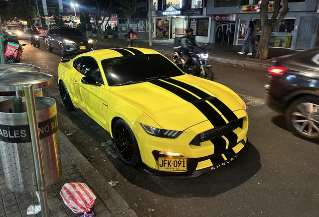 Ford Mustang Shelby GT350 2015