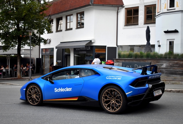 Lamborghini Huracán LP640-4 Performante