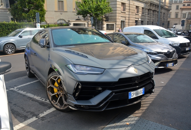 Lamborghini Urus Performante