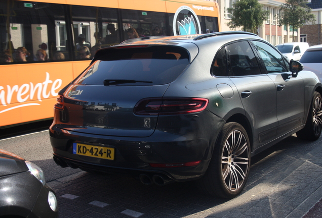 Porsche 95B Macan Turbo