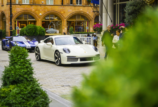 Porsche 992 Sport Classic