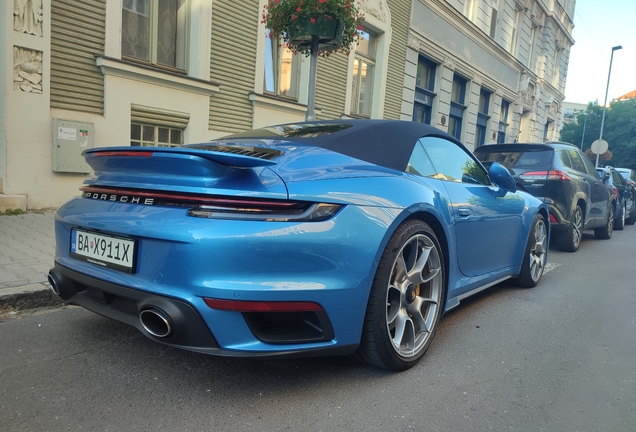 Porsche 992 Turbo S Cabriolet