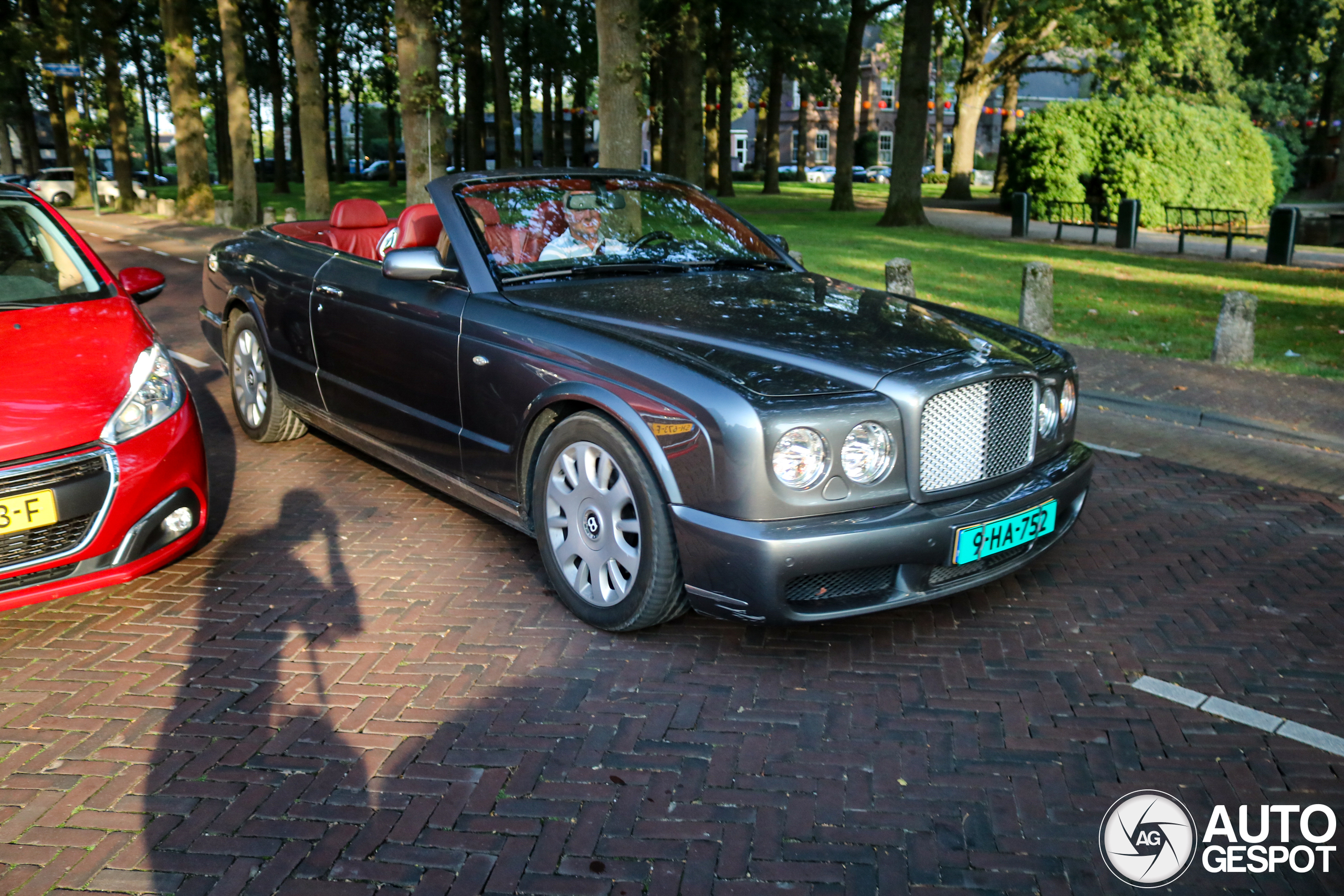 Bentley Azure 2006