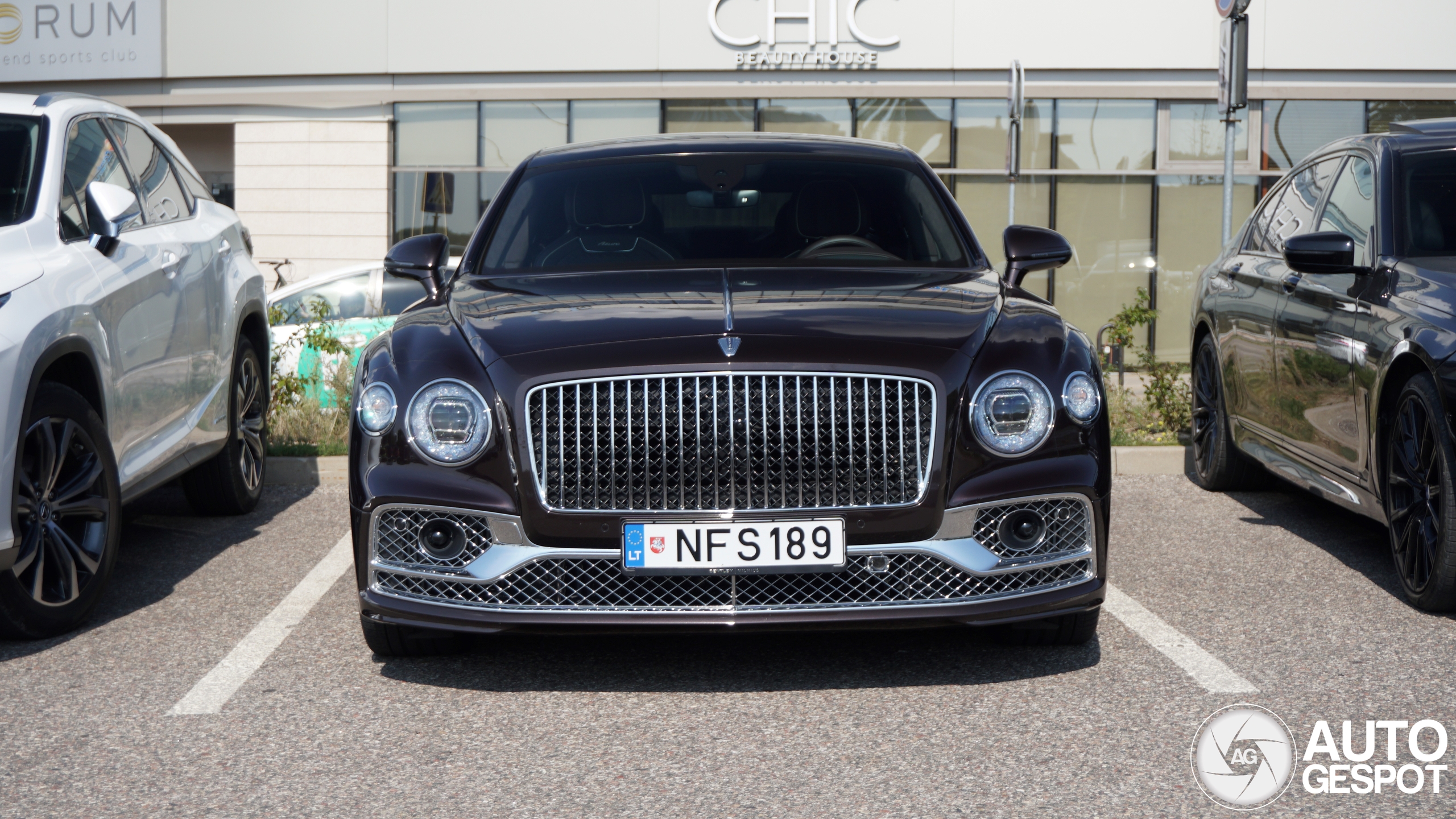 Bentley Flying Spur V8 Azure