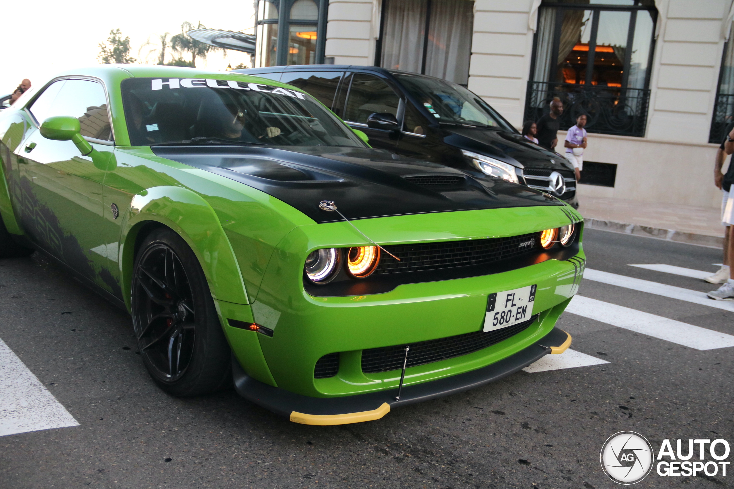 Dodge Challenger SRT-8