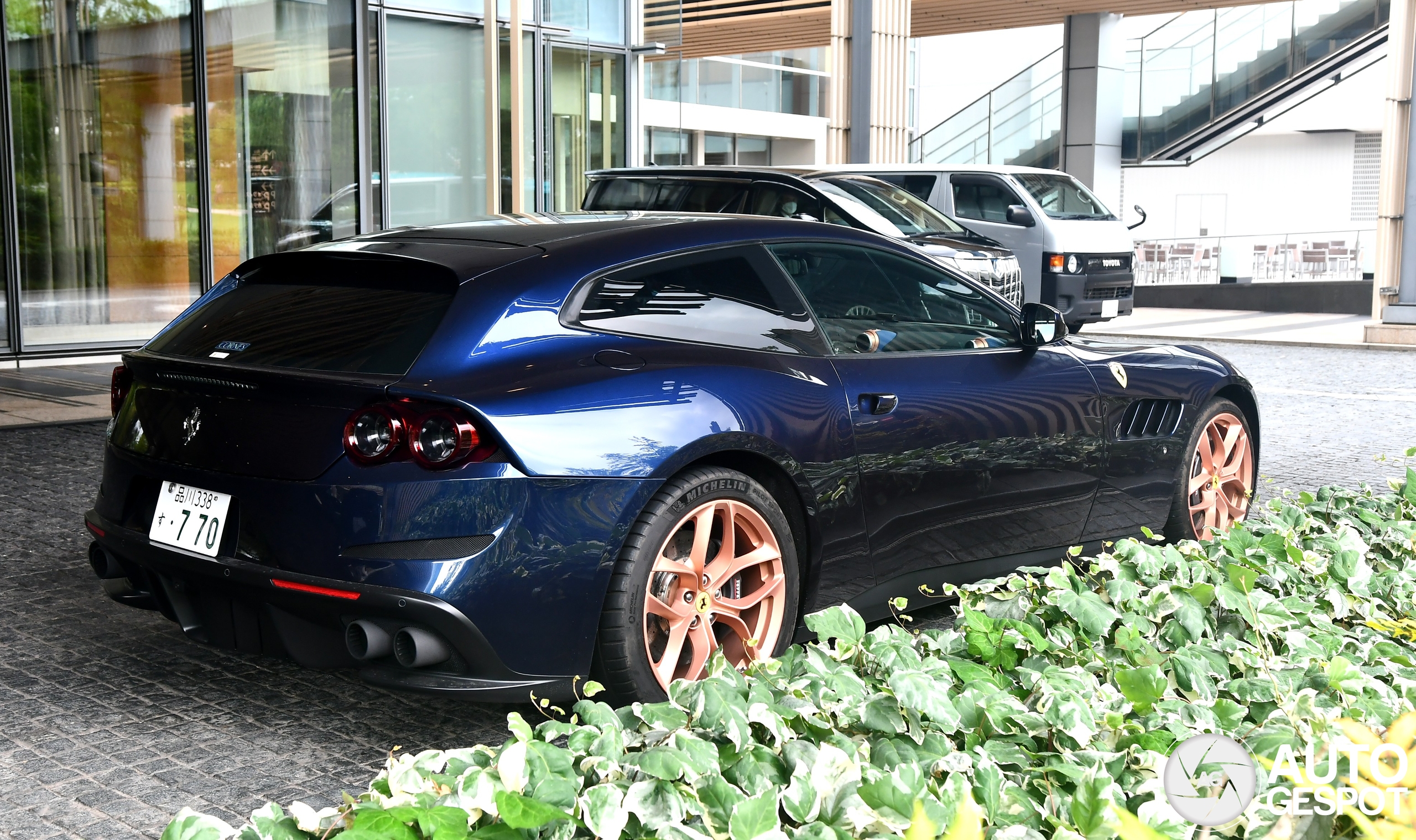 Ferrari GTC4Lusso T