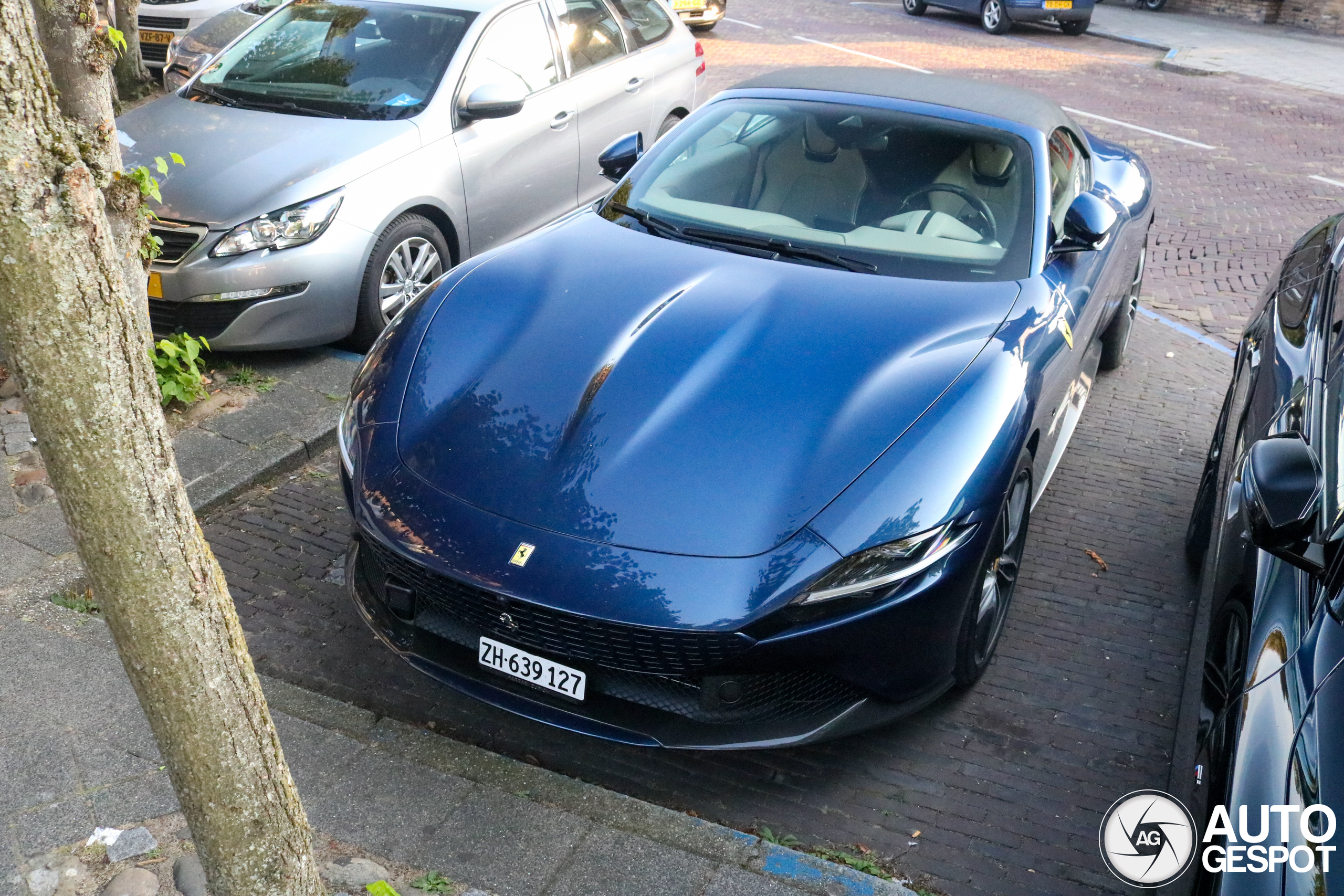 Ferrari Roma Spider