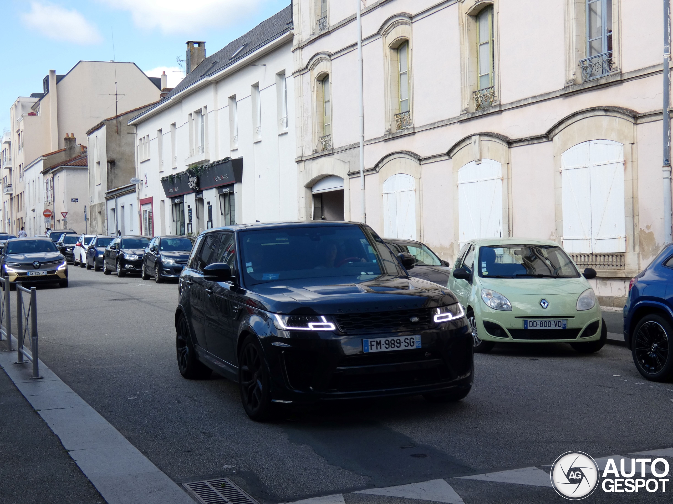 Land Rover Range Rover Sport SVR