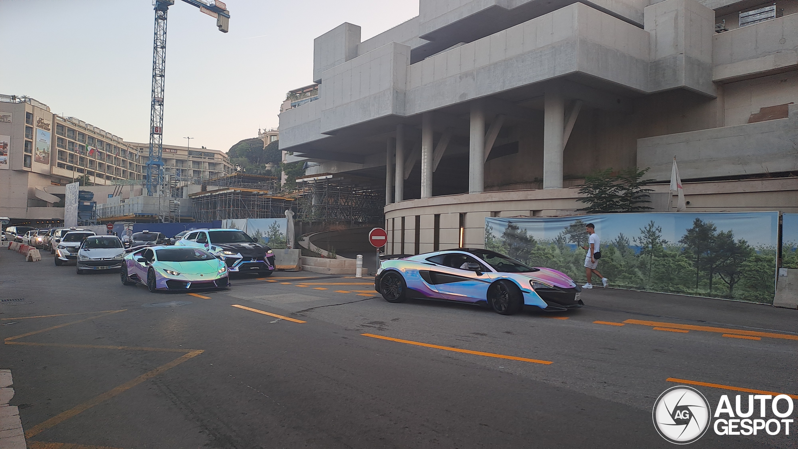 McLaren 570GT