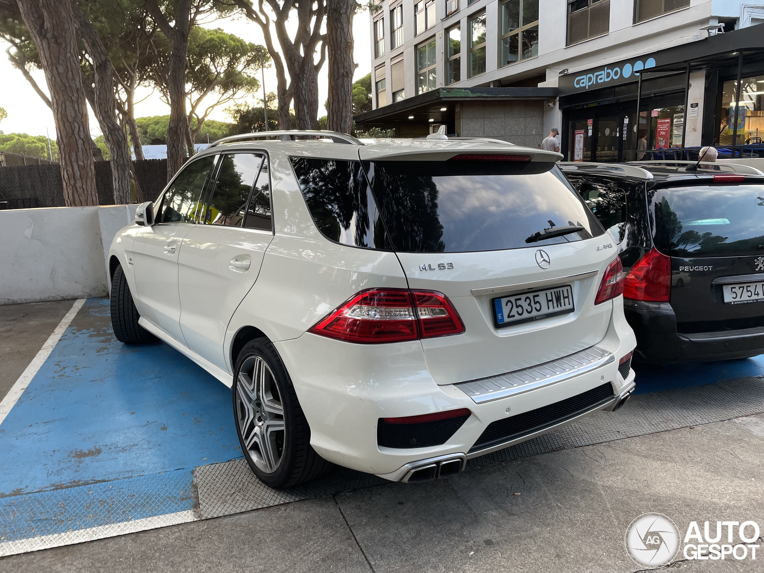 Mercedes-Benz ML 63 AMG W166