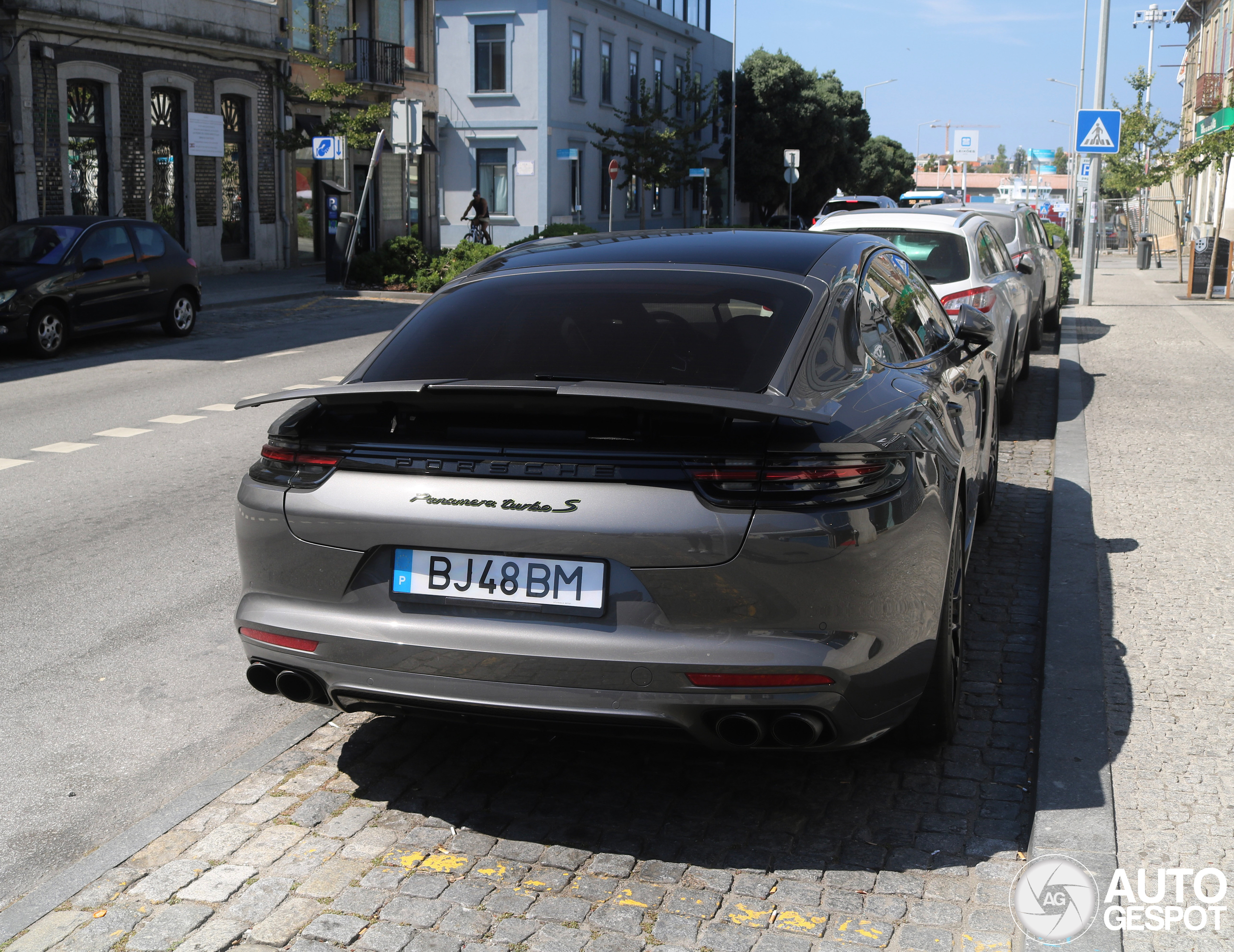 Porsche 971 Panamera Turbo S E-Hybrid