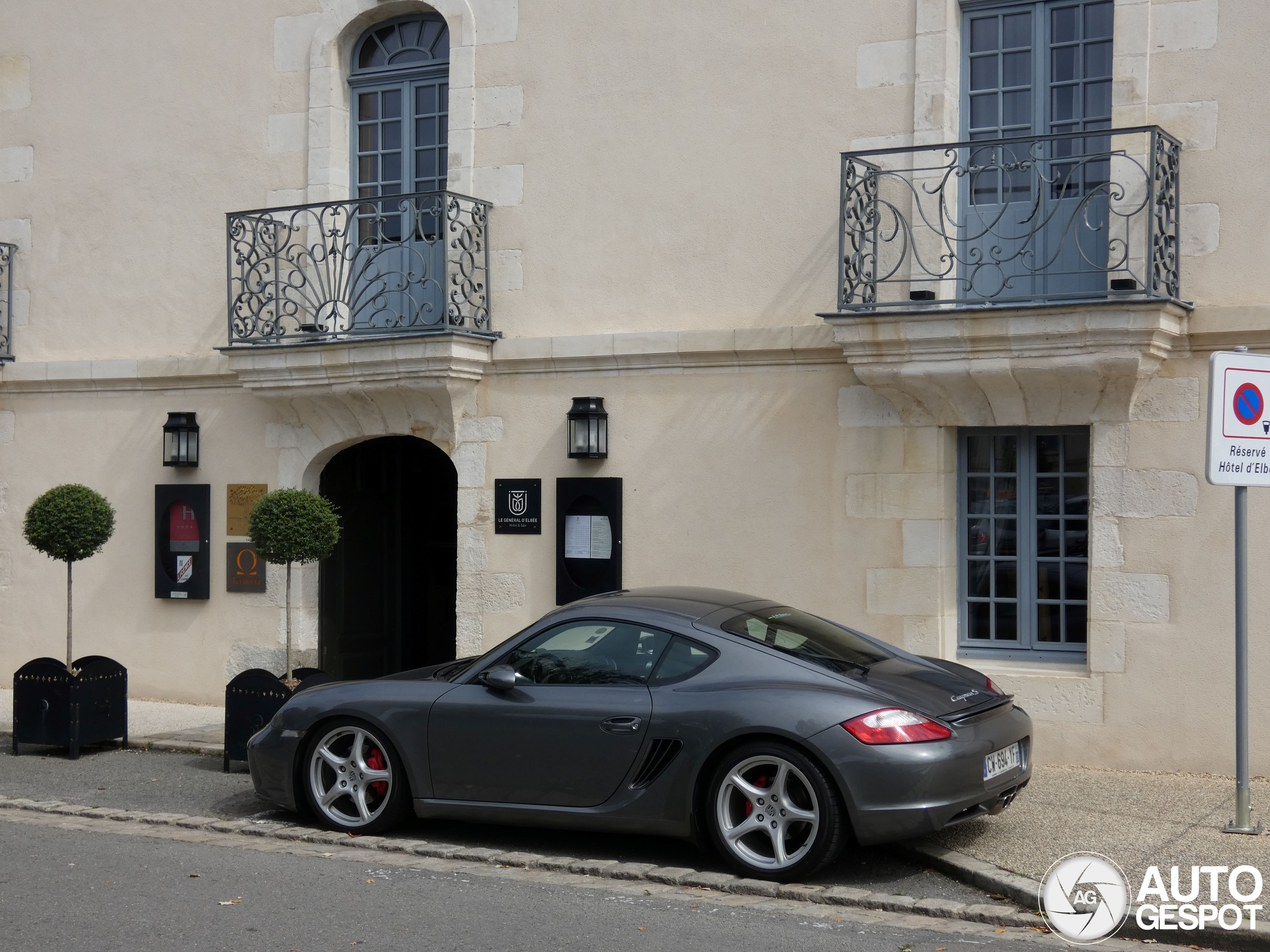 Porsche 987 Cayman S