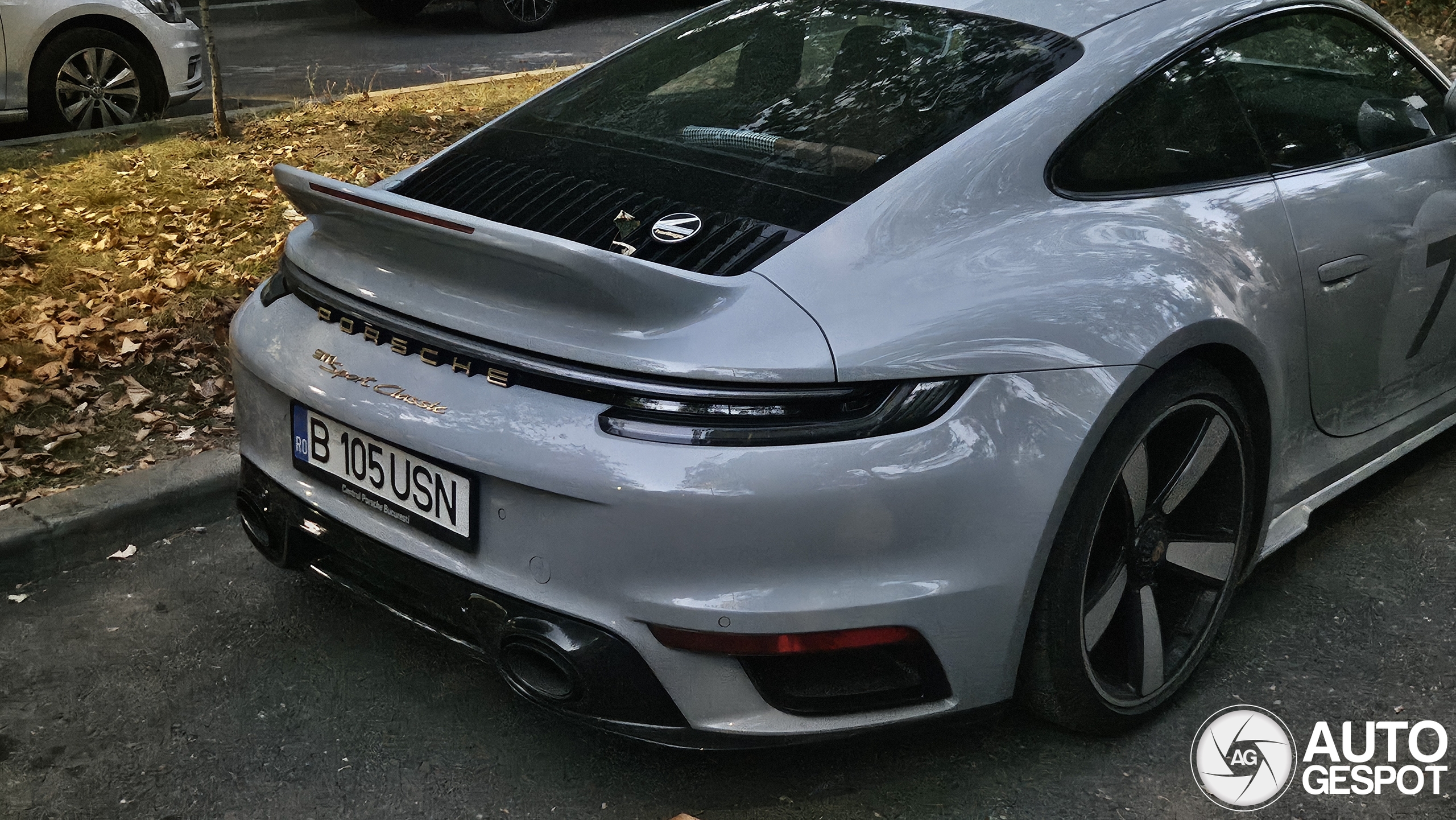 Porsche 992 Sport Classic