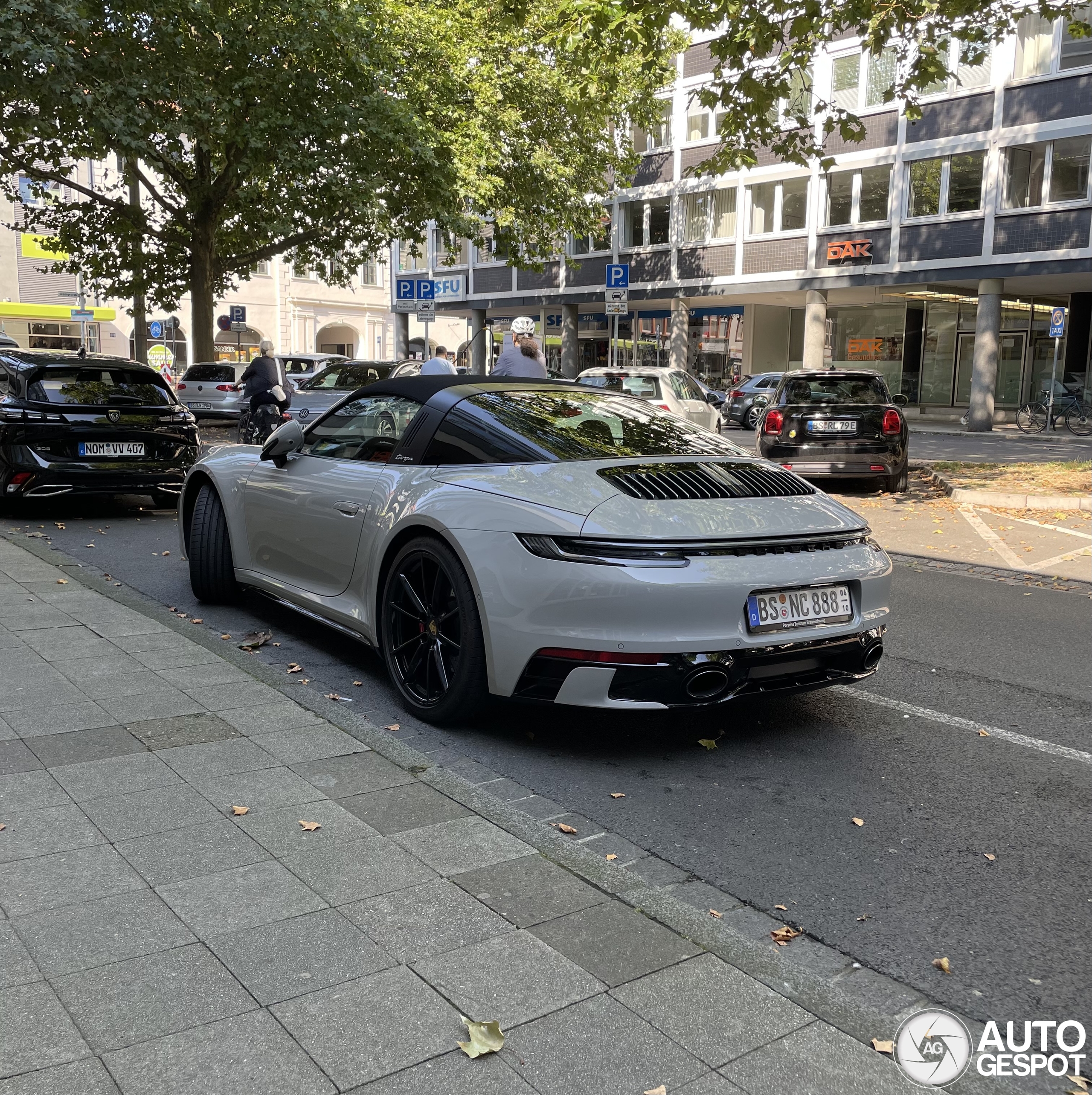 Porsche 992 Targa 4S