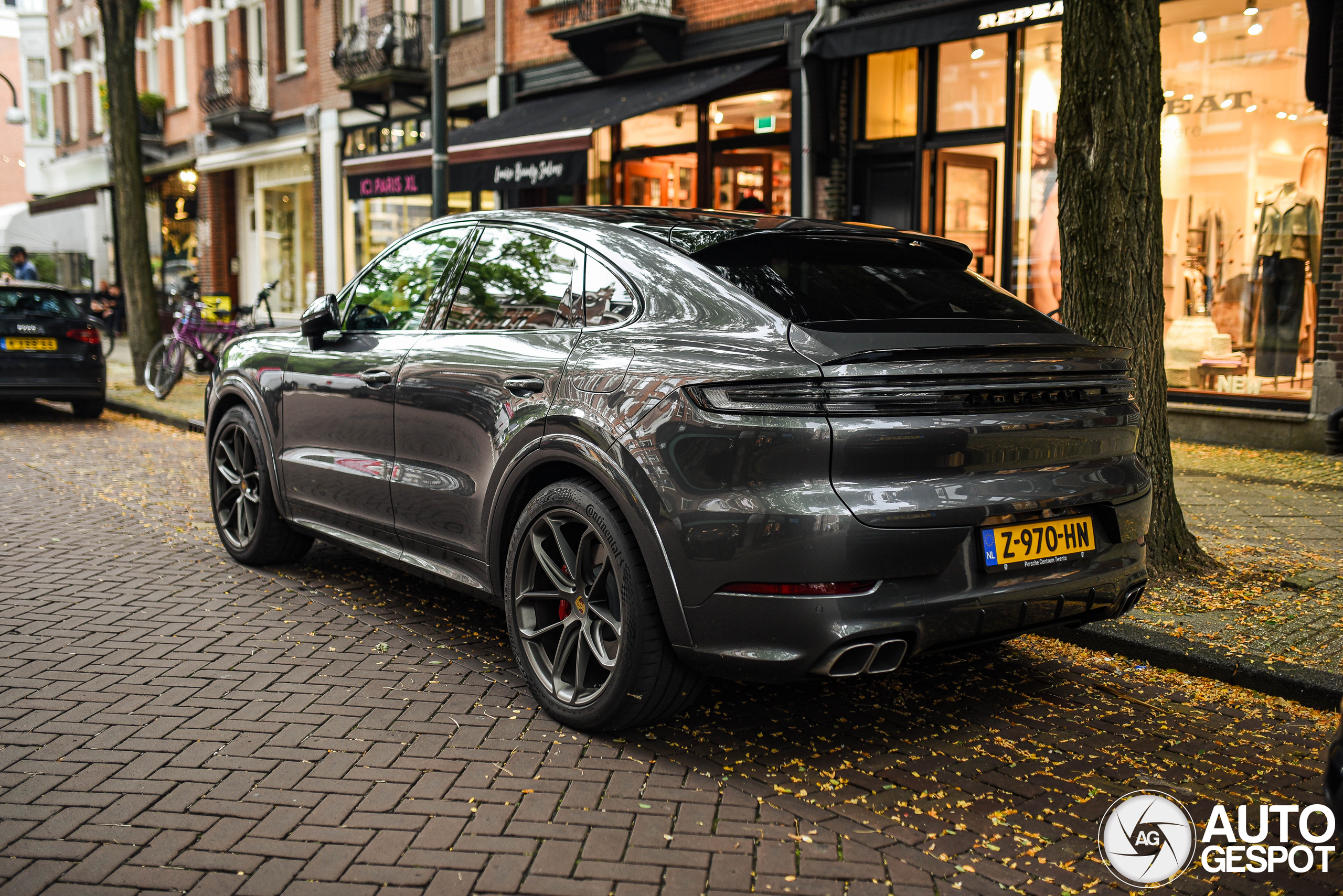 Porsche Cayenne Coupé Turbo E-Hybrid