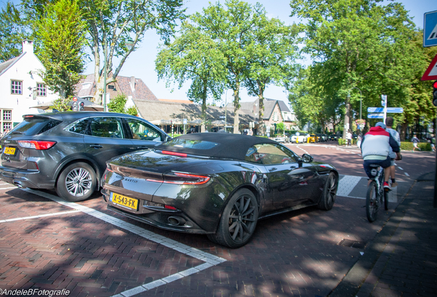 Aston Martin DB11 V8 Volante