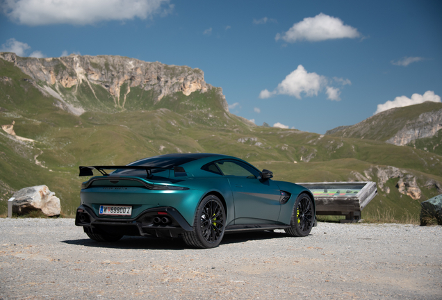 Aston Martin V8 Vantage Formula 1 Edition