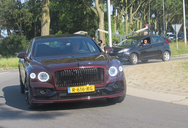 Bentley Flying Spur Hybrid