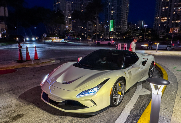 Ferrari F8 Spider