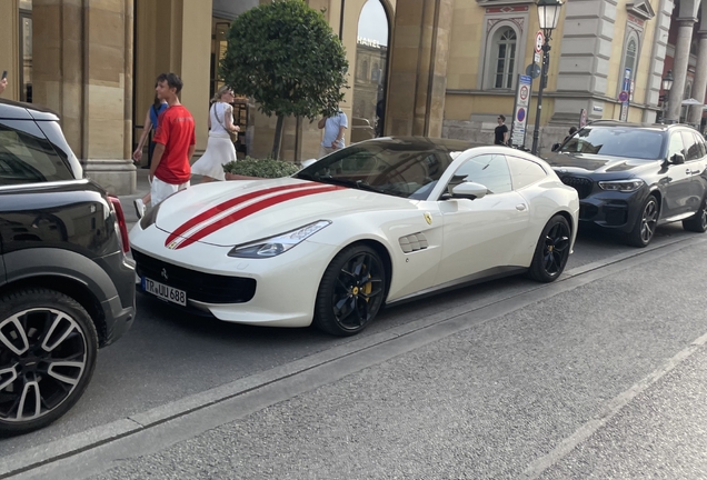 Ferrari GTC4Lusso T