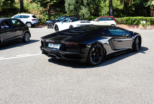 Lamborghini Aventador LP700-4