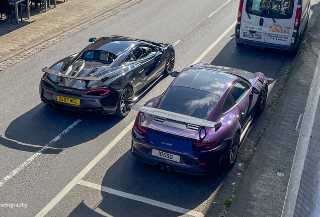 McLaren 570S