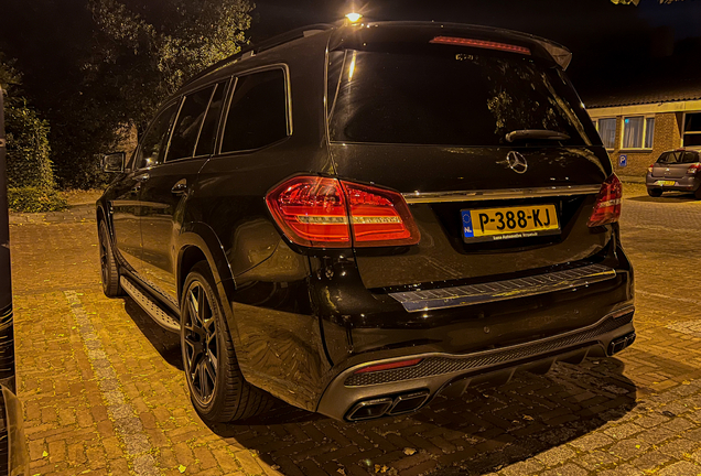 Mercedes-AMG GLS 63 X166