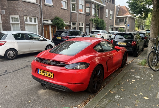 Porsche 718 Cayman S