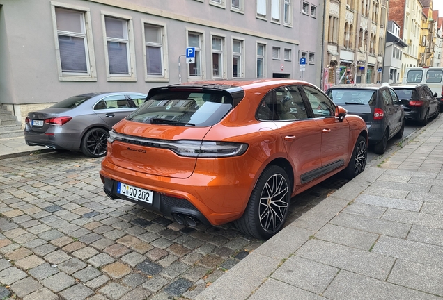 Porsche 95B Macan GTS MkIII