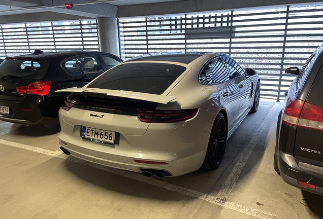 Porsche 971 Panamera Turbo S E-Hybrid