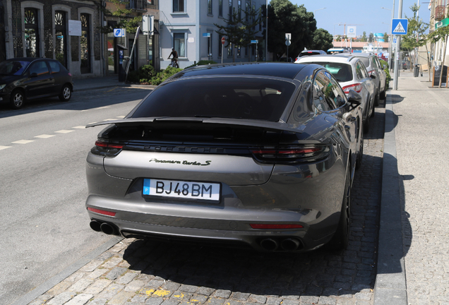 Porsche 971 Panamera Turbo S E-Hybrid