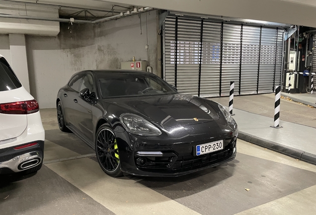 Porsche 971 Panamera Turbo S E-Hybrid Sport Turismo