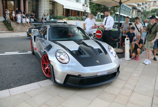 Porsche 992 GT3 RS Weissach Package