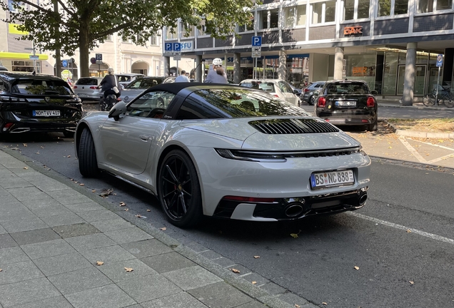 Porsche 992 Targa 4S