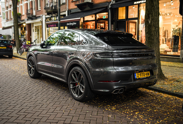 Porsche Cayenne Coupé Turbo E-Hybrid