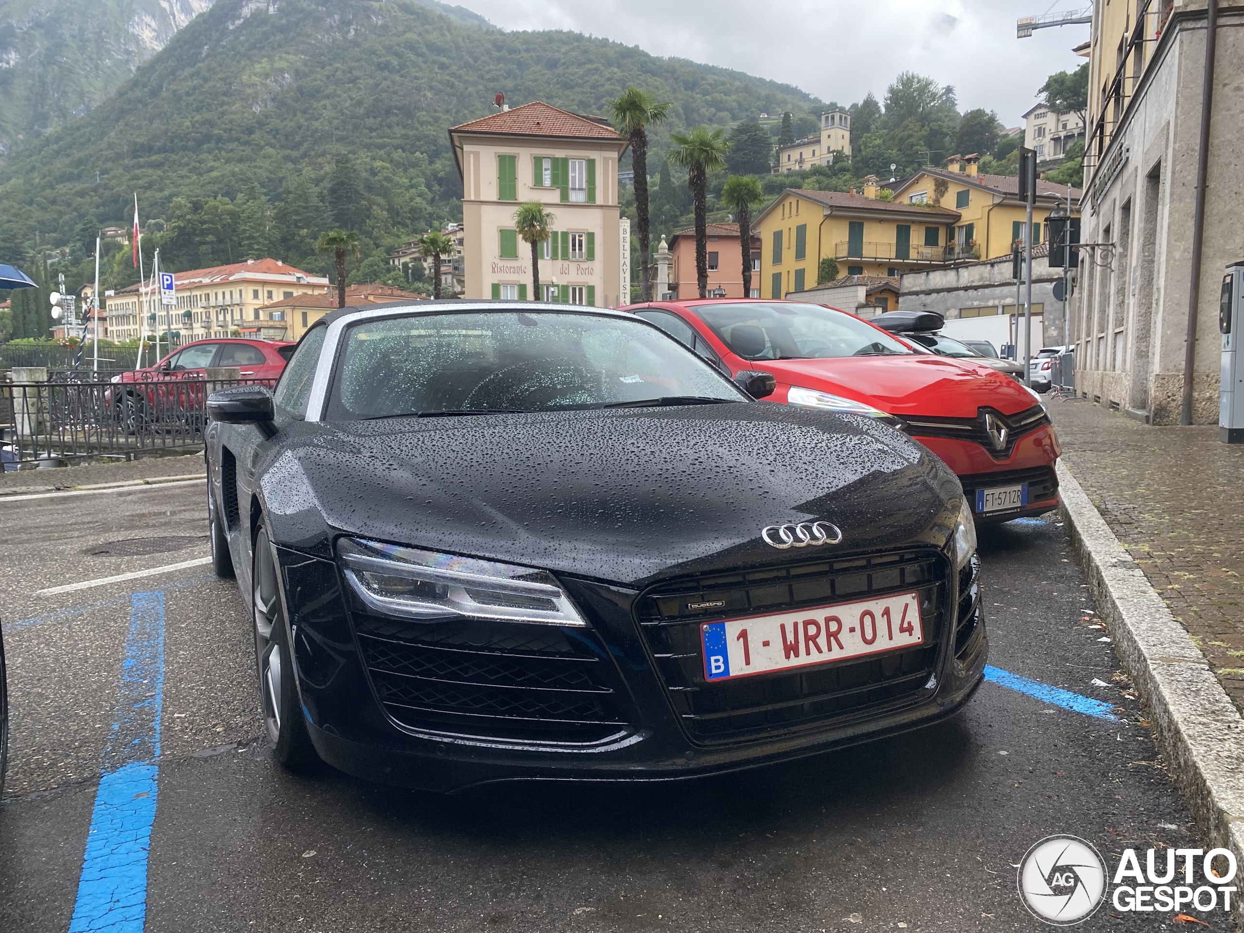 Audi R8 V8 Spyder 2013